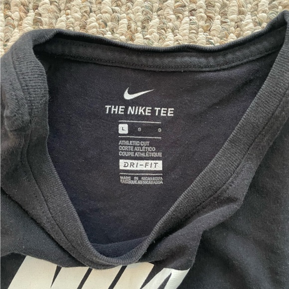 Nike Black Tee with White Swoosh - Picture 6 of 7